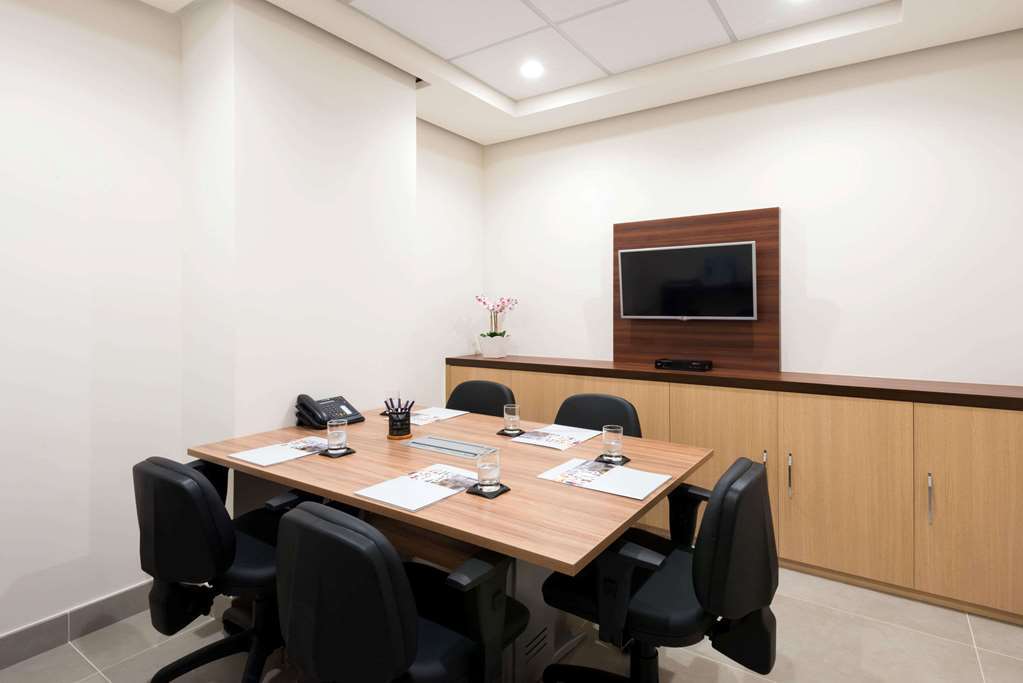 Hotel Tryp By Wyndham Sao Paulo Guarulhos Airport Einrichtungen foto